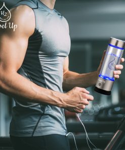 water-bottle-with-hydrogen-generator-fitness-man